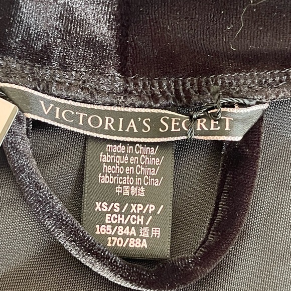 Victoria's Secret RARE Celestial Moon Star Black Velvet Robe Wrap Kimono Sz XS/ - Picture 15 of 16